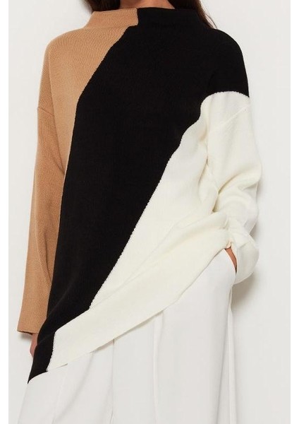 Kadın Modern Tarz Rahat Uzun Dik Yaka Renk Bloklu Kol Regular Triko Kazak modelleri