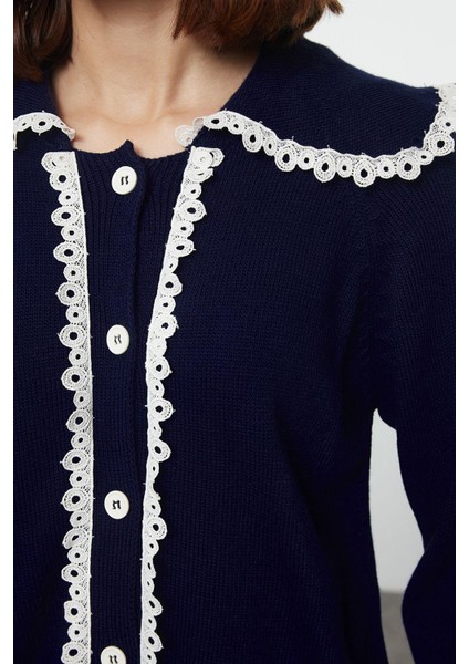 Kadın Modern Tarz Rahat Uzun Bebe Yaka Düz Kol Regular Triko Hırka fiyatları