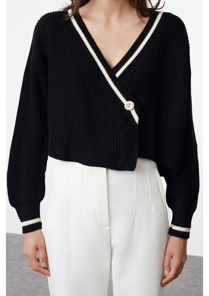 Kadın Modern Tarz Kruvaze Crop Triko Hırka indirimleri