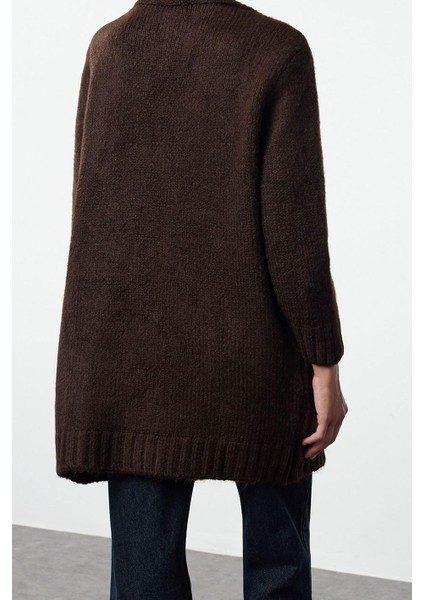 Kadın Modern Tarz Oversize V Yaka Regular Triko Hırka fırsatları