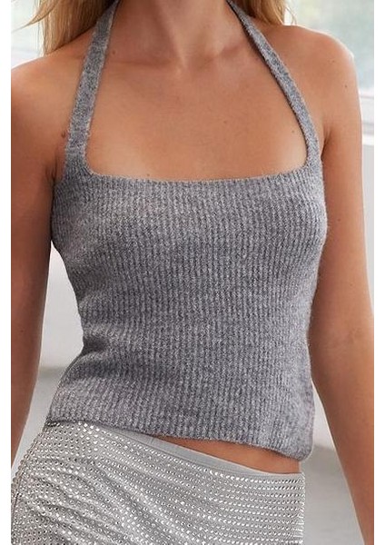 Kadın Modern Tarz Regular Bisiklet Yaka Crop Triko Hırka indirimleri