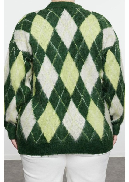 Büyük Beden Kadın Modern Tarz Rahat Uzun V Yaka Baklava Kol Regular Triko Hırka fırsatları