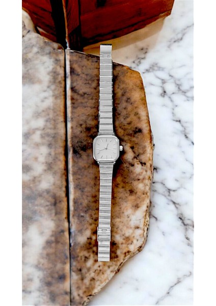 Ayarlanabilir Kordonlu Kare Kadın Kol Saati modelleri