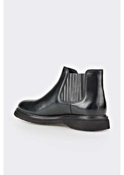 Siyah Deri Erkek Günlük Bot modelleri