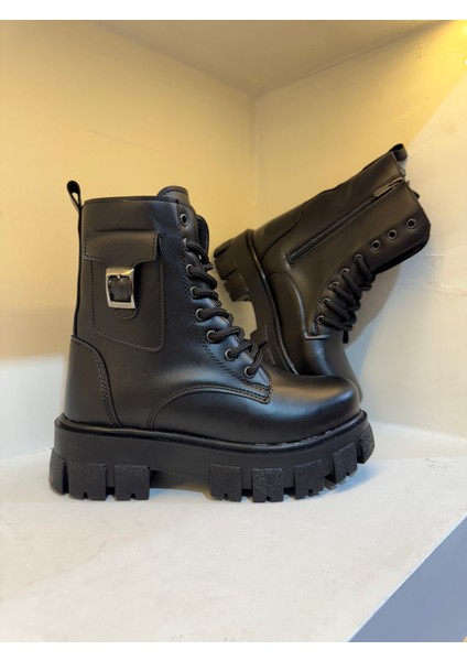 Kadın/Kız Cepli Bot modelleri