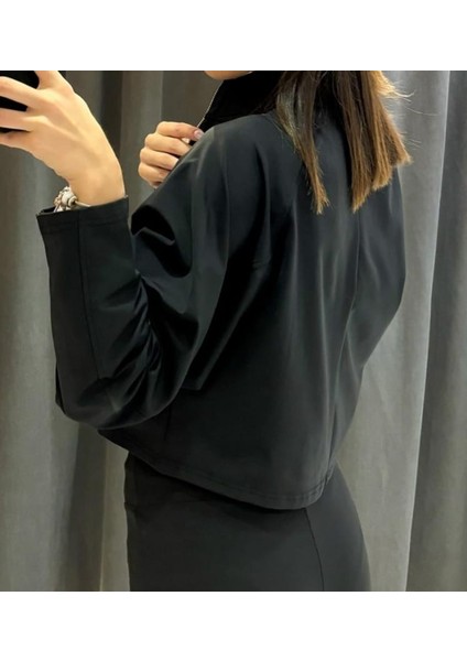 Kadın Crop Ceket Modal Kumaş Içi Polar Cepli Model