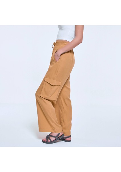 - Peru - Camel Renk Tensel Kargo Pantalon