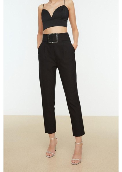 Kadın Boru Paça Regular Dokuma Kemerli Parlak Taşlı Pantolon fiyatları