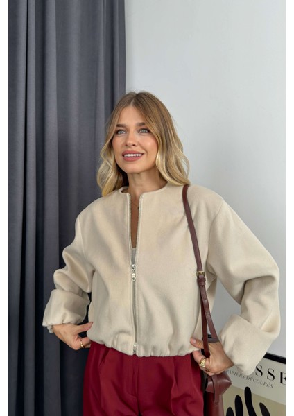 Bej Bisiklet Yaka Fermuarlı Astarlı Beli Lastikli Kaşe Ceket modelleri