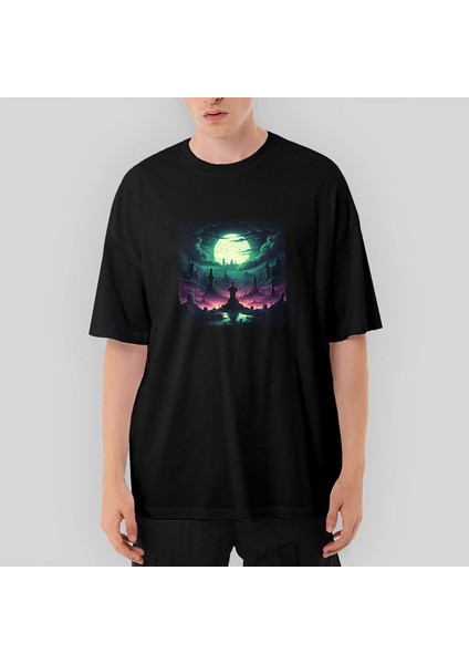 Cemetery Illuminated By An Aurora Oversize Siyah Tişört