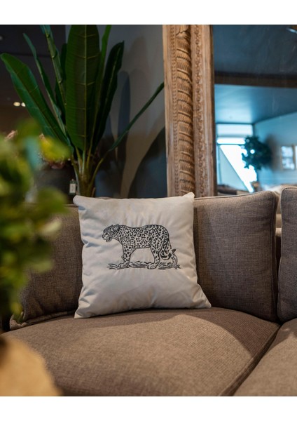 Kaplan Nakışlı Kırlent Kılıfı Ekru-Siyah