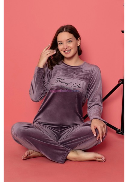 Renk Seçenekli Sade Düz Renk Kadın Kadife Pijama Takımı