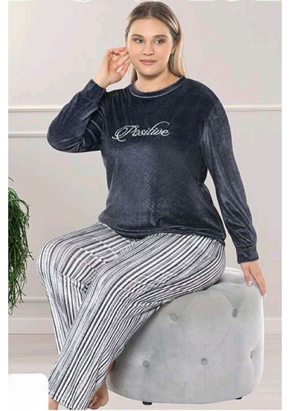 Büyük Beden Kadın Uzun Kol Kadife Şık Pijama Takımı