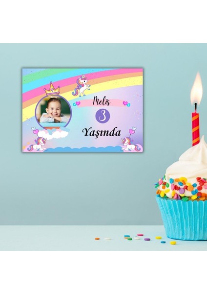 Çocuklara Özel Unicorn Tasarımlı Doğum Günü Duvar Posteri fırsatları