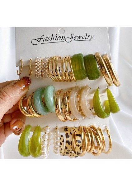 Çok Satan Moda Avrupa ve Amerikan Tarzı Altın C-Şekilli Zincir Küpe Seti, Bayanlar Için Hafif Lüks ve Üst Düzey Küpeler (Yurt Dışından)