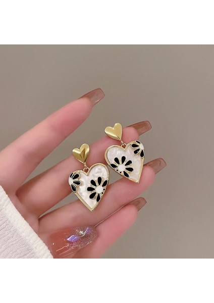 Yeni Zarif Küpeler, Popüler Internet Ünlü Küpeleri, Üst Düzey Küpeler, Kişiselleştirilmiş Moda Küpeler (Yurt Dışından)