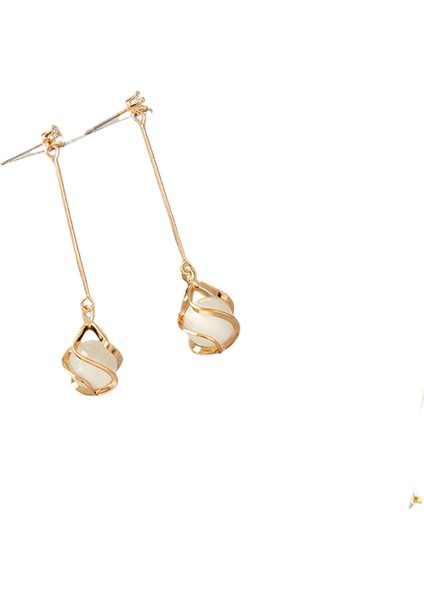 Kore Tarzı Kamelya Tarzı Delinmemiş Küpe Inci Çiçek Dama Tahtası Elmas Küpe Kadınlar Için (Yurt Dışından)