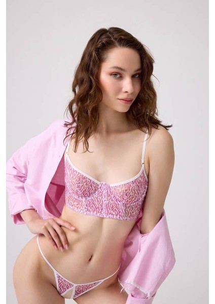 Pembe Desenli Ayarlanabilir Askılı Balenli Özel Bölgesi Açık Tanga Külotlu Kadın Sütyen Takımı modelleri