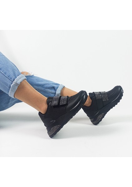 Siyah Taşlı Cırtlı Anne Çocuk Kombini Spor Ayakkabı fırsatları