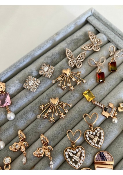 Vip Seri Gold Kayan Yıldız Detaylı Küpe fiyatları