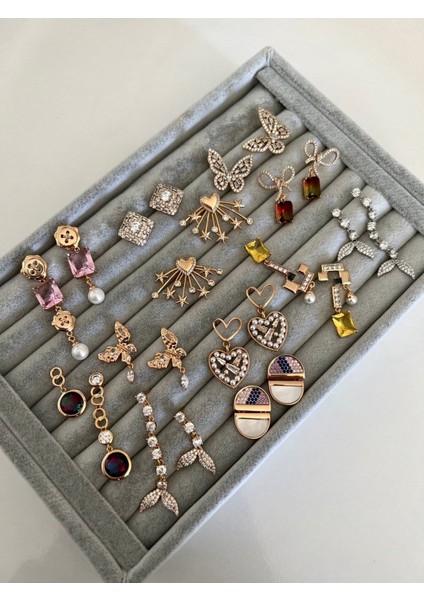 Vip Seri Gold Kayan Yıldız Detaylı Küpe modelleri