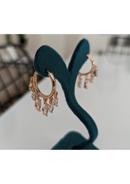 Zirkon Taşlı Shakira Küpe fiyatları