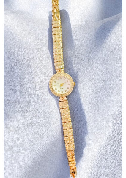 Zirkon Taşlı Kadın Kol Saati