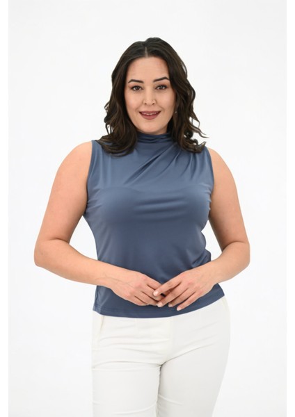 Kadın Büyük Beden Drape Detaylı Dik Yaka Bluz 1851-25