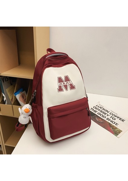 Büyük Kapasiteli Ortaokul, Lise Öğrencilerinin Sırt Çantaları (Yurt Dışından)