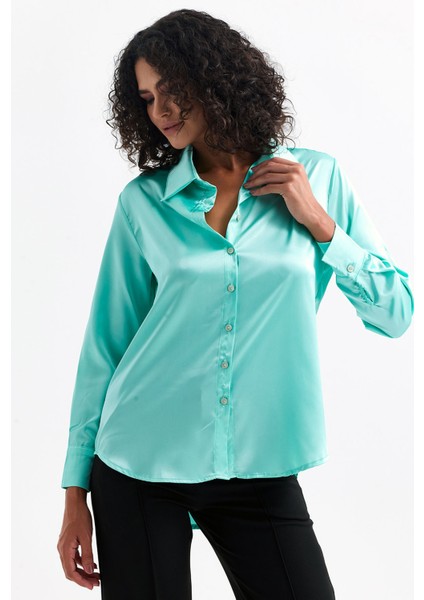 Hafif Dökümlü Saten Gömlek | GML35403