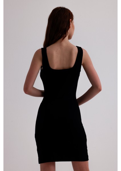 Kolsuz Likralı Baskılı Mini Viskon Elbise ELB35735 indirimleri