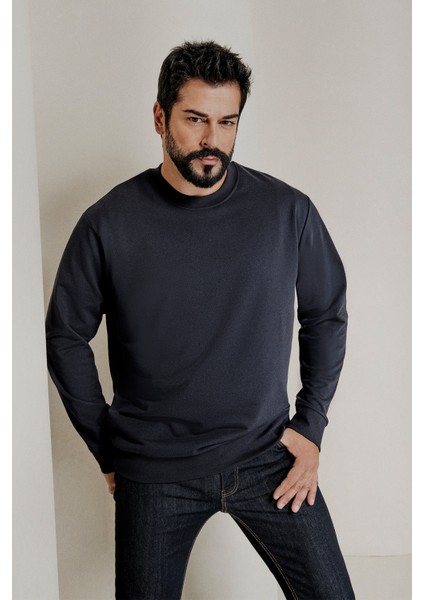 Erkek Lacivert Standart Fit Normal Kesim Bisiklet Yaka 3 Iplik Pamuklu Sweatshirt
