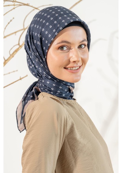Kadın Küçük Kareli Soft Eşarp