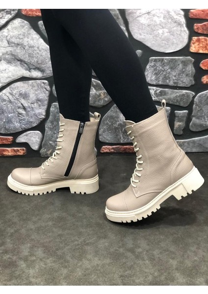 Kışlık Kauçuk Taban Postal Kadın Bot