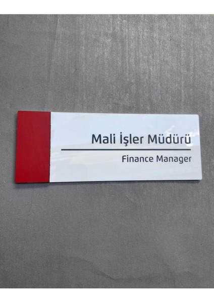 Pearl Red Serisi Kapı Isimliği Mali Işler Müdürü