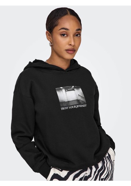 Kadın Sweatshirt Siyah 15329874 Onlcassıe L/s Photo Hood