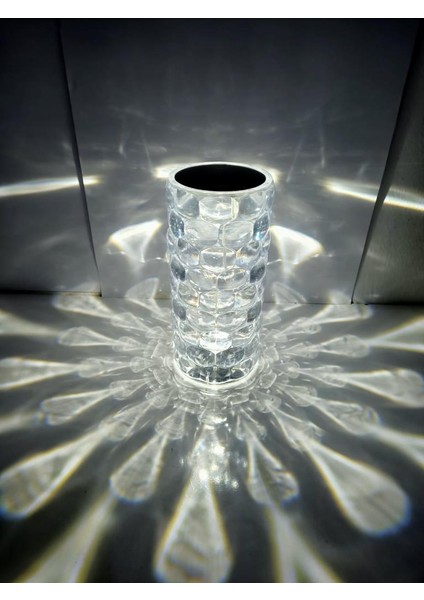 USB Şarjlı 3 Işık Seçenekli Dokunmatik Kristal Masa Lambası Gece Lambası Salonda Yatak Odasında