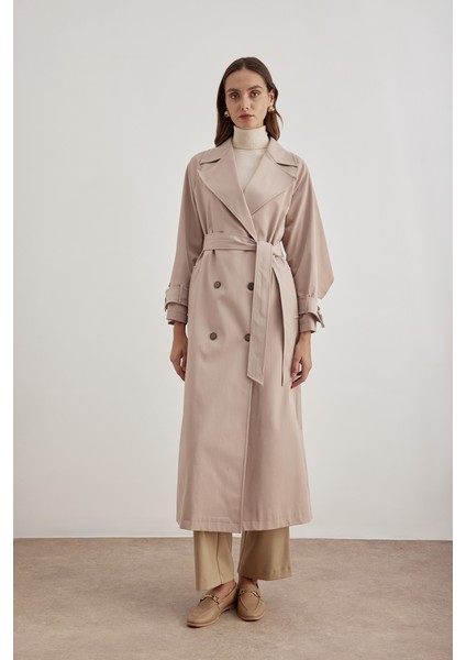 7178111 Sırtı Rüzgarlıklı Pardösü