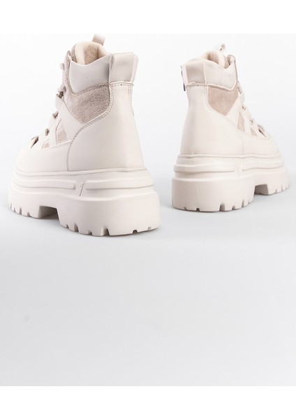 Bağcıklı Trak Tabanlı Kadın Spor Bot indirimleri