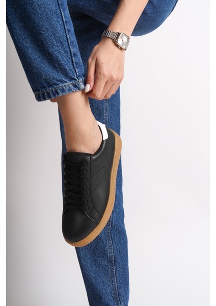 Kadın Sneaker indirimleri