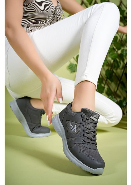 Sneaker 12020 modelleri