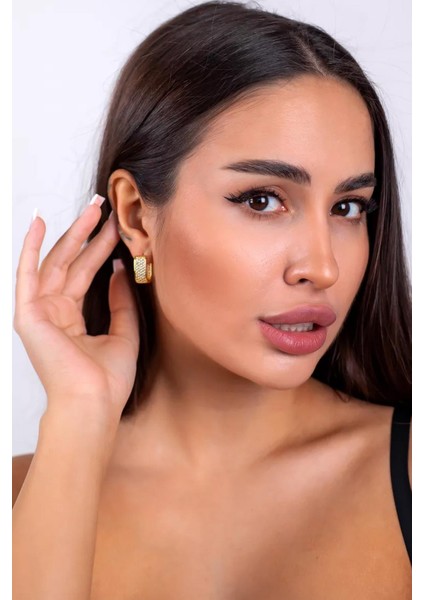 Gömme Zirkon Taşlı Kare Dizayn Vıp Rengi Halka Küpe modelleri