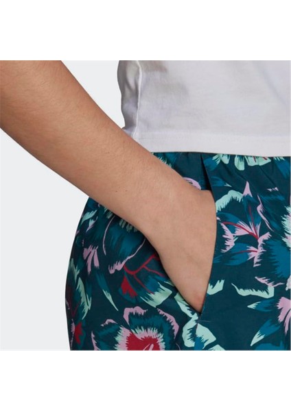 W Farm Sho Şort fırsatları