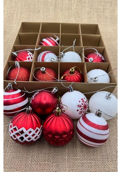 Yılbaşı Çam Ağacı Süsü Cici Top Özel Paketli Kar Desenli 6 Cm 16 Lı Kırmızı Beyaz