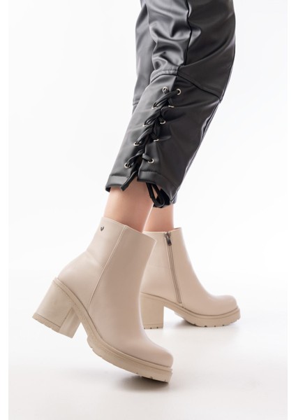 767-3020 Bej Fermuarlı Kalın Topuklu Günlük Kadın Bot