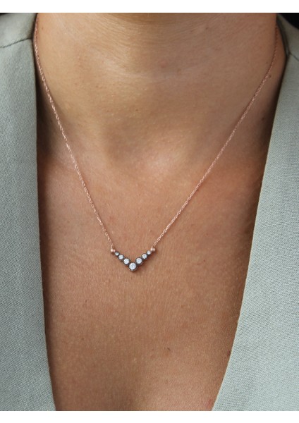 Elmas Montürlü Kolye