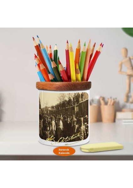 Geçit Töreni Mustafa Kemal Atatürk Ahşap Seramik Kalemlik-673