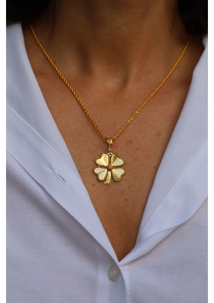 14 Ayar Altın Işıltılı Yonca Kolye Ucu Küçük fiyatları