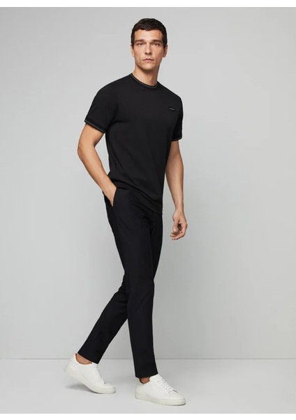 Bisiklet Yaka Siyah Erkek T-Shirt HM500782 fırsatları