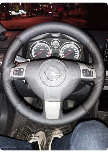 Dikişli Direksiyon Kılıfı Damarlı Noktalı Deri Siyah Dikişli Opel Astra Için